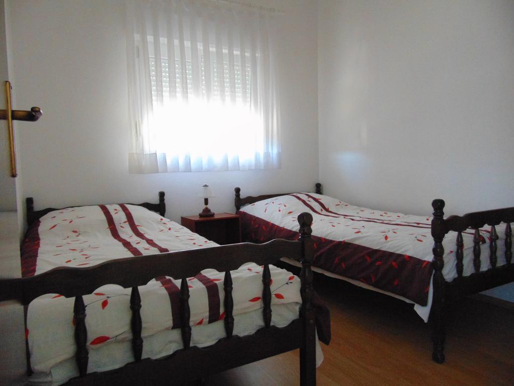Apartments Borozan Vinišće Δωμάτιο φωτογραφία