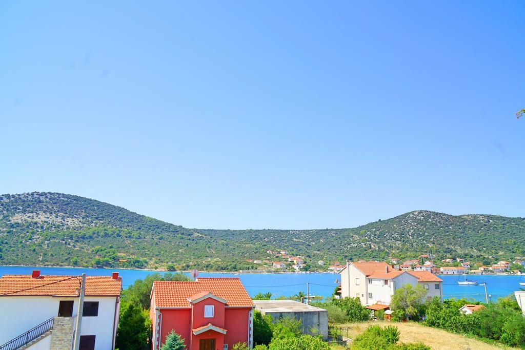 Apartments Borozan Vinišće Εξωτερικό φωτογραφία